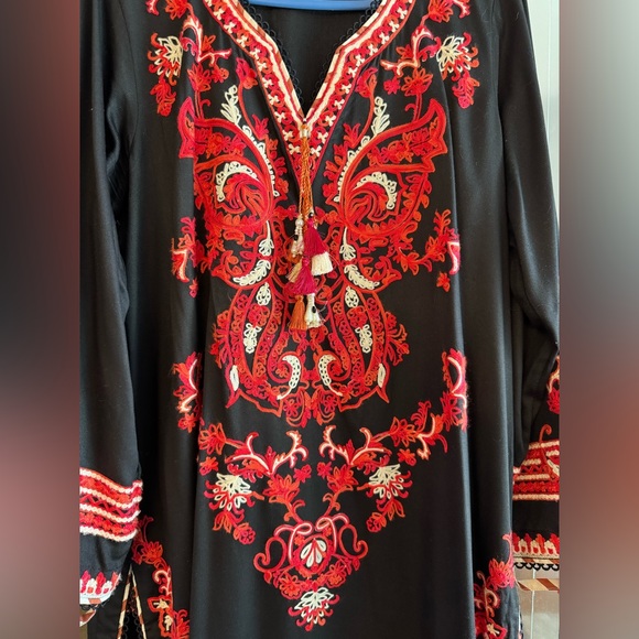 Sana Safinaz beautiful embroidery dress - Picture 5 of 7
